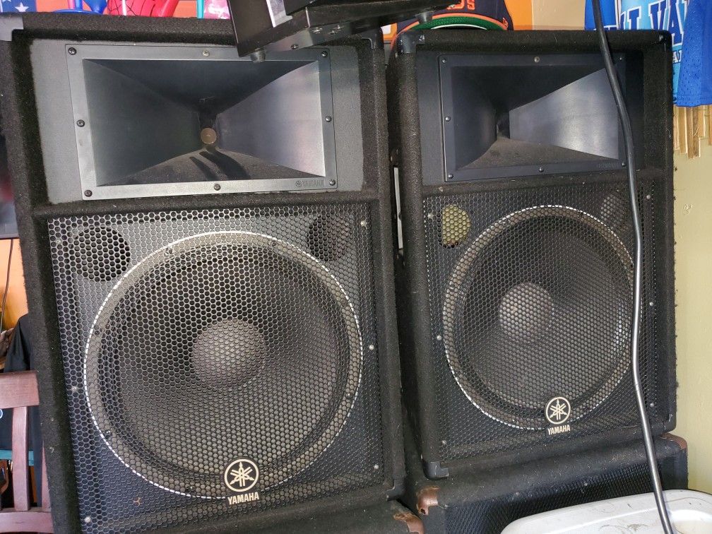 Speaker. Excelentes