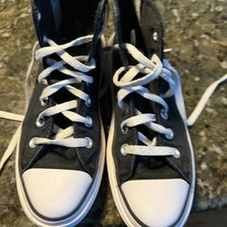 Girls Black Color Converse Shoes 3.5” Size