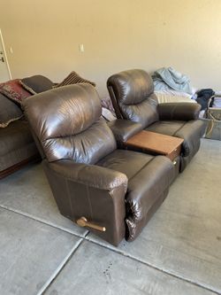 La-Z-Boy Chairs