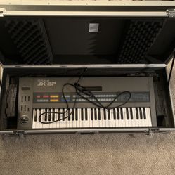 Roland JX-8P /w Case