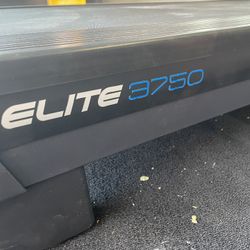 Nordic Track Elite 3750 Commercial Grade Treadmill 