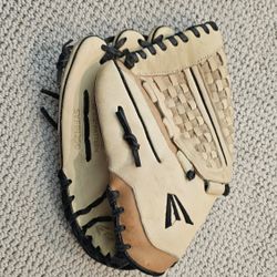 Left Hand Throw Baseball Glove 