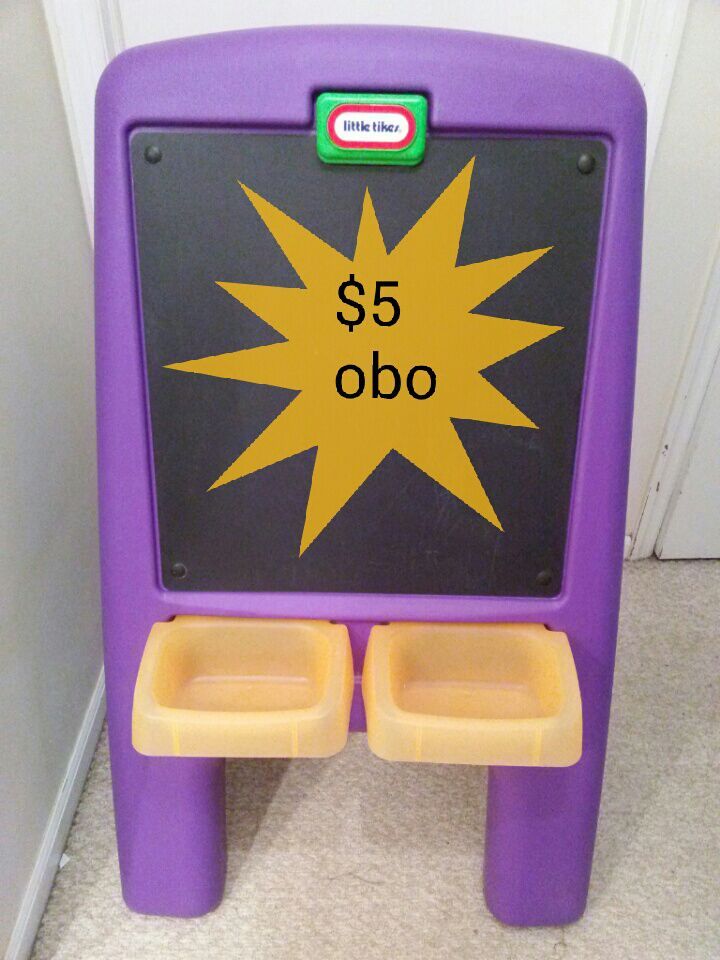 Little Tikes Chalkboard Easel