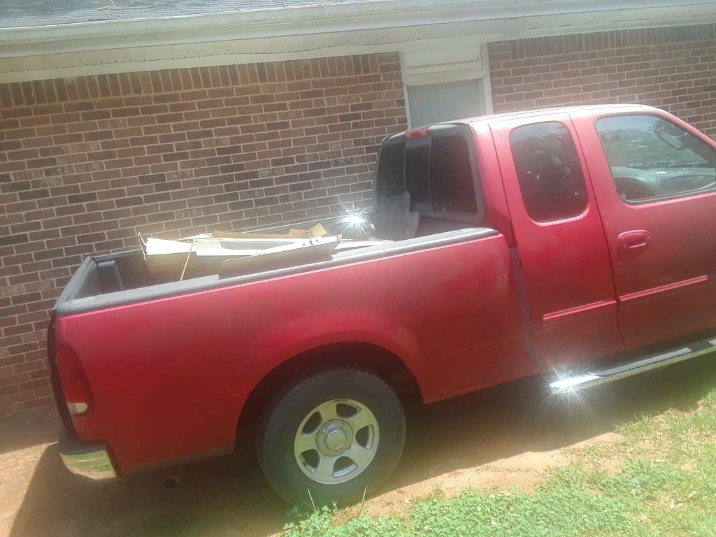 2003 Ford f150 parts truck