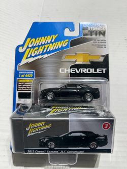 1:64 Diecast Johnny Lightning Camaro