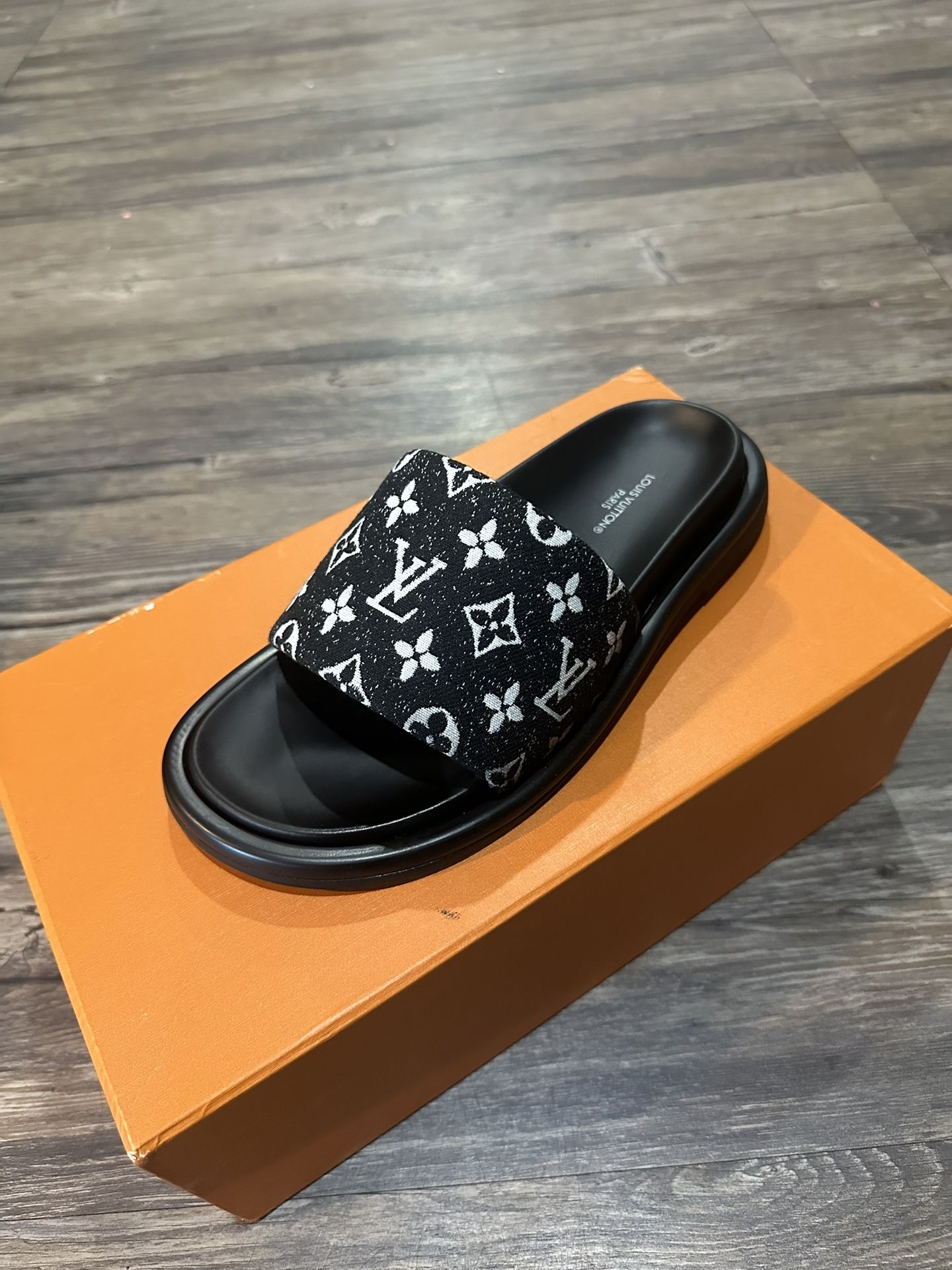 Louis Vuitton Sandal