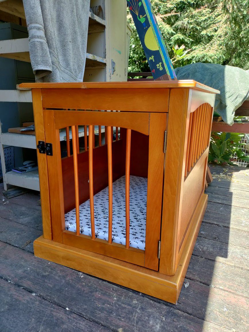 Wooden Dog Crate/Still AVAILABLE