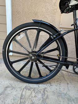 Schwinn Kokomo Beach Cruiser Bike Aluminum Hand Brakes New Tires Single Speed Mag Rims Tank for Sale in Anaheim CA OfferUp