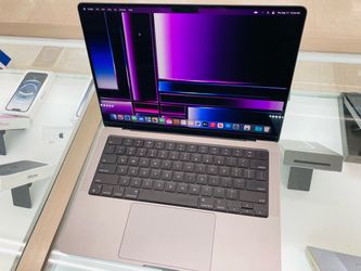 MacBook Pro M1 Pro  32gb ram 512gb ssd