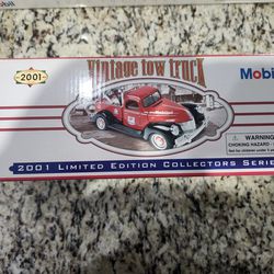 2 Mobil Truck Collectiles. Never Opened 