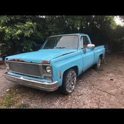 🔥🔥1977 CHEVY C-10,SHORT BED🔥🔥
