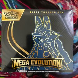 Pokemon Mega Lucario Elite Trainer Box 