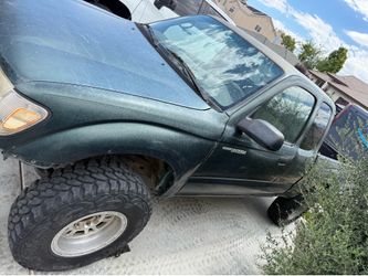 2000 Toyota Tacoma