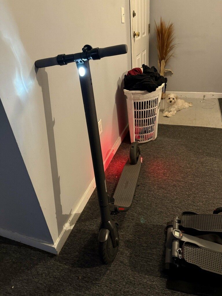Nine Bot Scooter