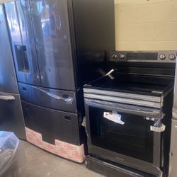 Refrigerator And Range New Open Box 