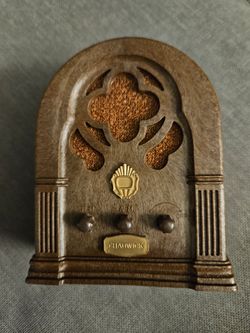 Chadwick & Miller Old Time Radio Music Box - The Entertainer