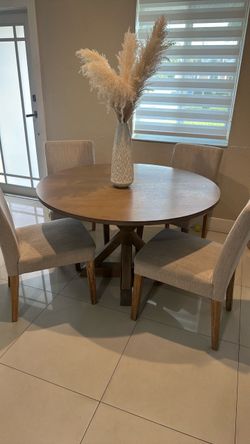 Dinning set