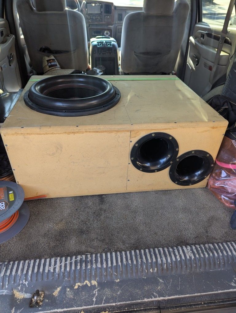 Soway 15" Subwoofer With Box N Two Aero Ports 
