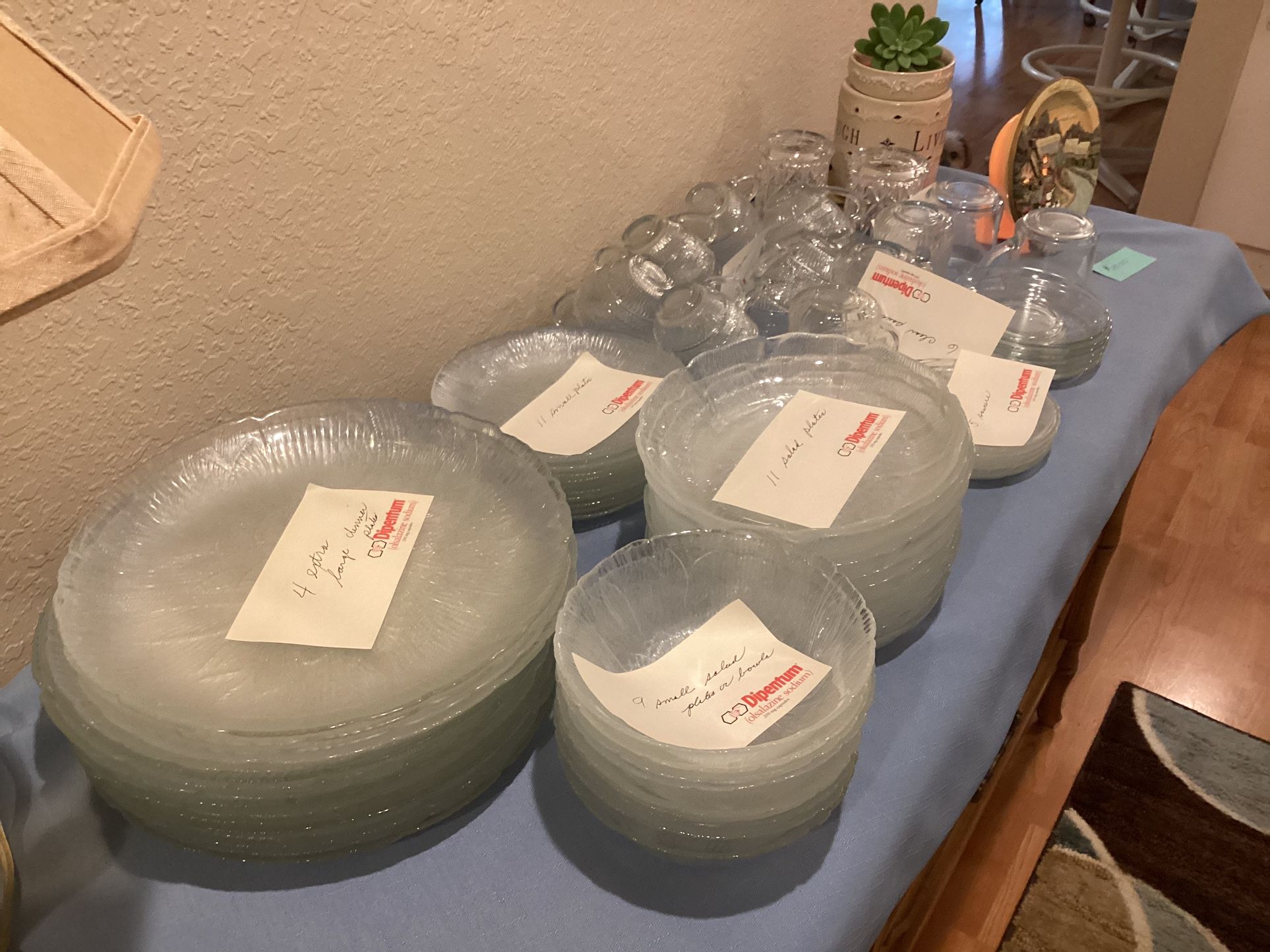 12-Piece Clear Glass Table Setting