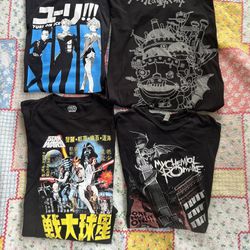 4  — 2XXL T-Shirts Yuri On Ice,  Howls Moving Castle, Star Wars Japanese, My Chemical Romance 