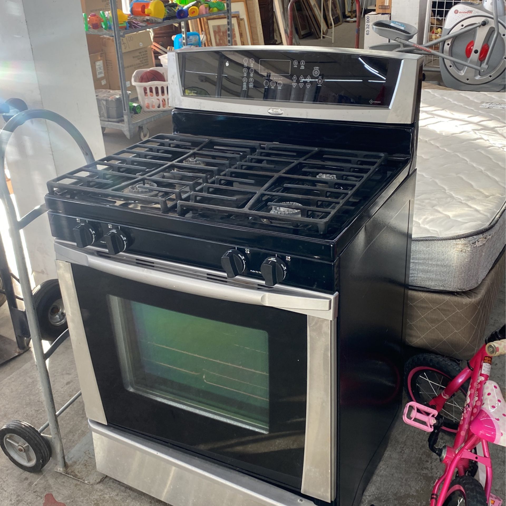 Whirlpool gas stove excellent shape