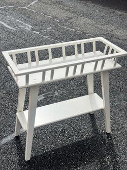 IKEA LANTLIV plant stand, white, 26 3/4”