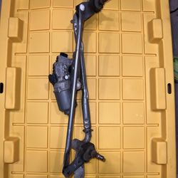 2014-2023 Jeep Cherokee 75th Anniversary FR Wiper Transmission Linkage w/ Motor 