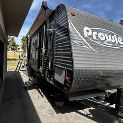 2018 Prowler Lynx 32LX