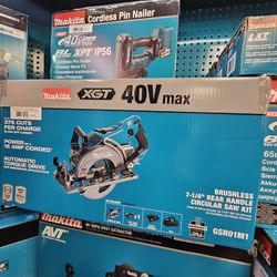 Makita 40v XGT 7-1/4" Rear Handle Saw Kit 