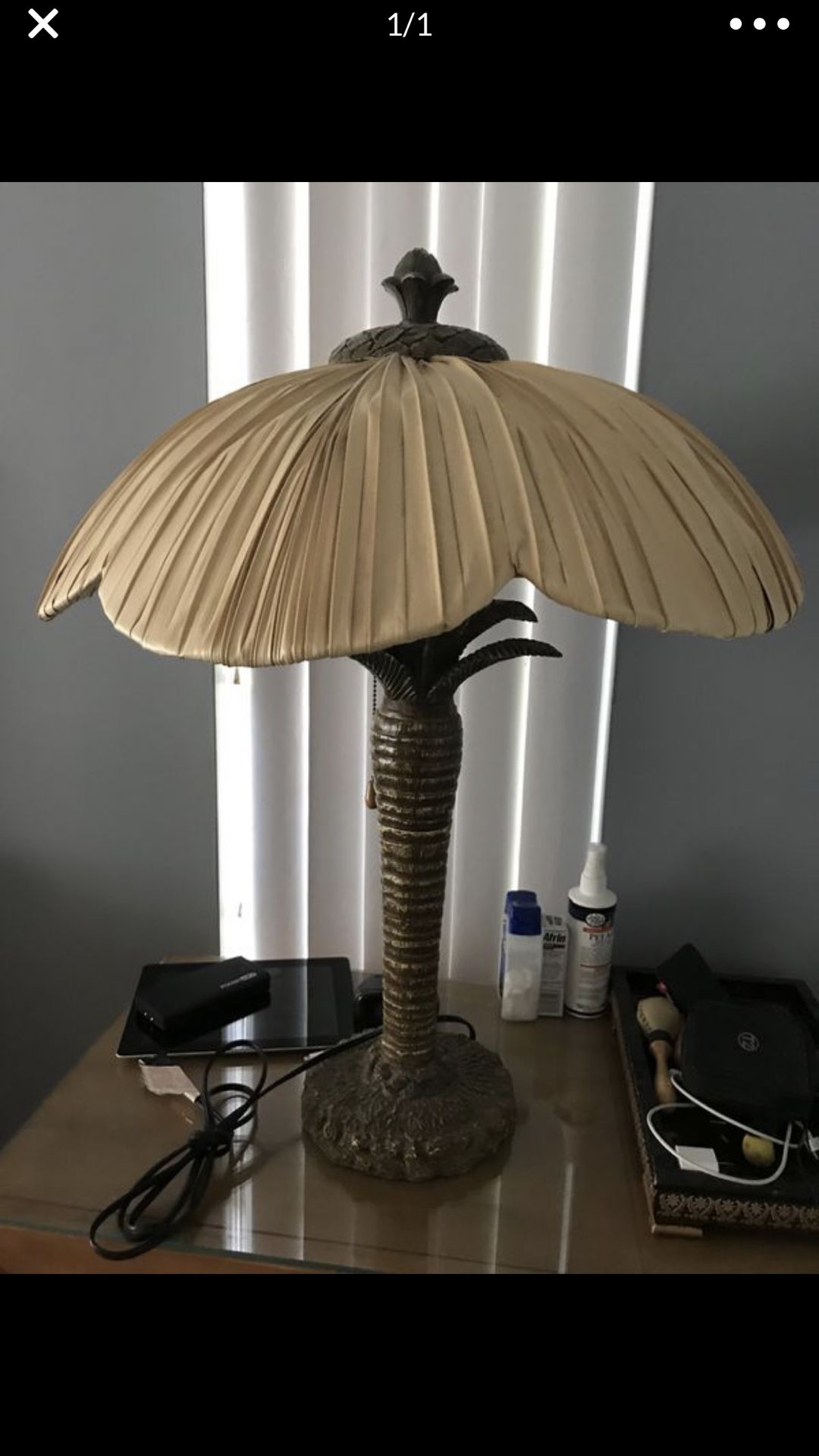 Large Pineapple lamp