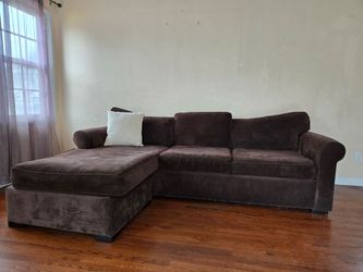 Free Sectional sofa