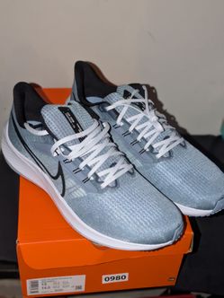 Nike Air Zoom Pegasus 39 Running Shoes