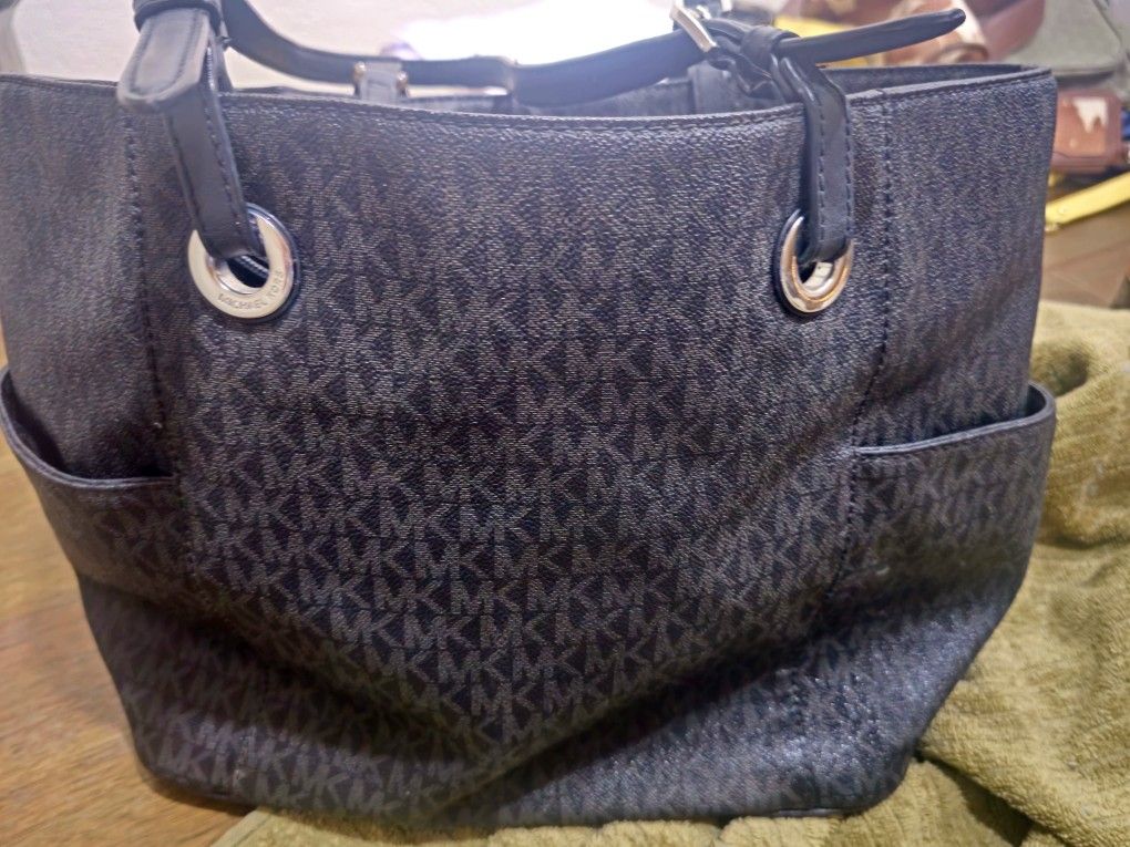 Michael Kors Tote
