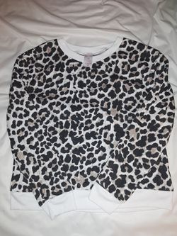 Brand new sweatshirt