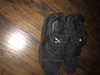 Size 12 puma shoes