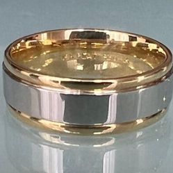 Unique Platinum White Gold Wedding Band