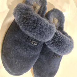 Ugg Blue Slippers Size 8
