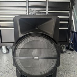 Pyle Wireless Portable PA Speaker System