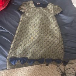 Beautiful Girls Dress Thick Soft Material 