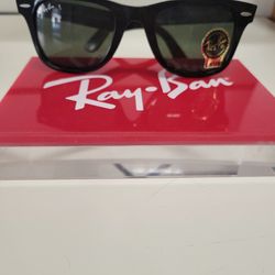 Ray Ban Wayfarer Sunglasses 