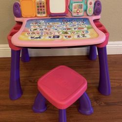 VTECH LEARNING DESK 