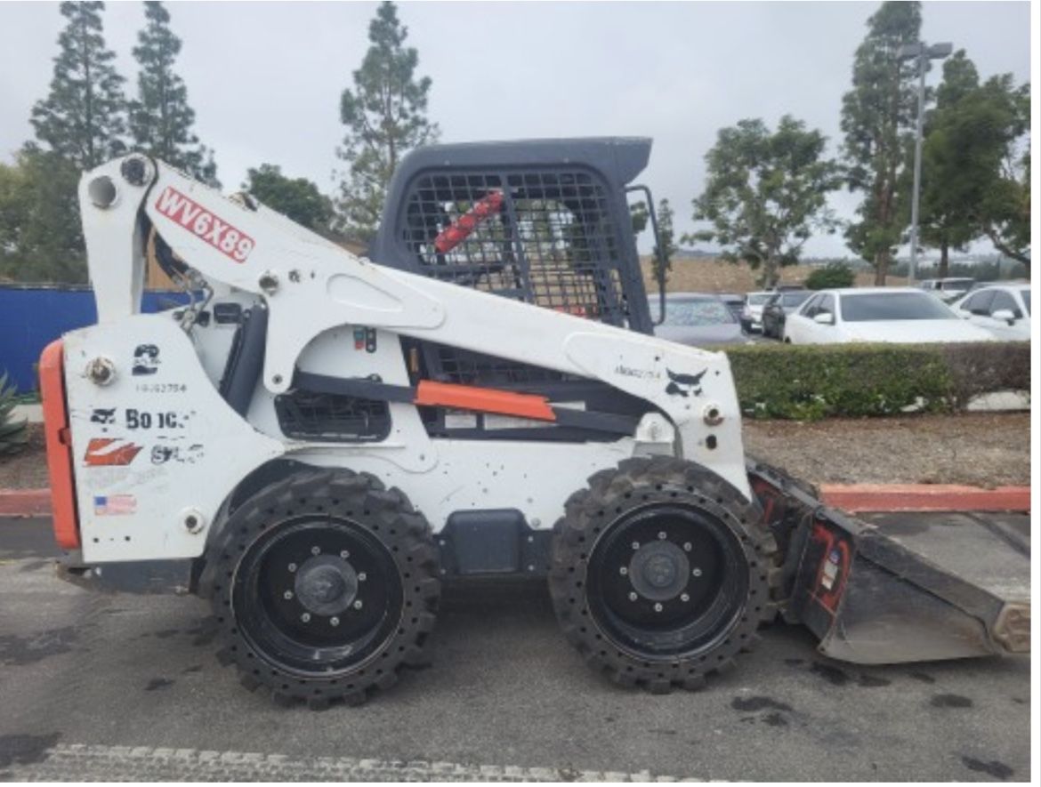 Bobcat s740 Skidsteer 