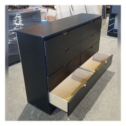 8 Drawer Dresser