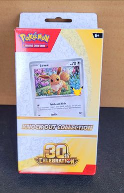 Pokémon 30th Anniversary Celebration Knock Out Collection Eevee