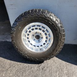 17" Black Rhino Awol Silver/Machine Face 