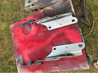 Mercury grand marquis,crown Vic hood latches