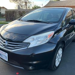 2015 Nissan Versa Note Hatchback