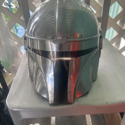 Mandallorian Helmet 