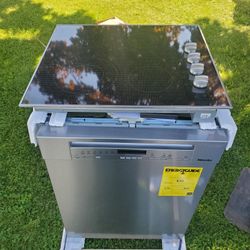 Cook top miele 24 inches glasstop  and dishwasher  miele side 24 brand new  stainless ready to deliver  both item $1750