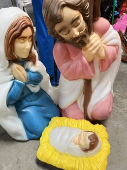 Joseph, Mary And Jesus Nativity 